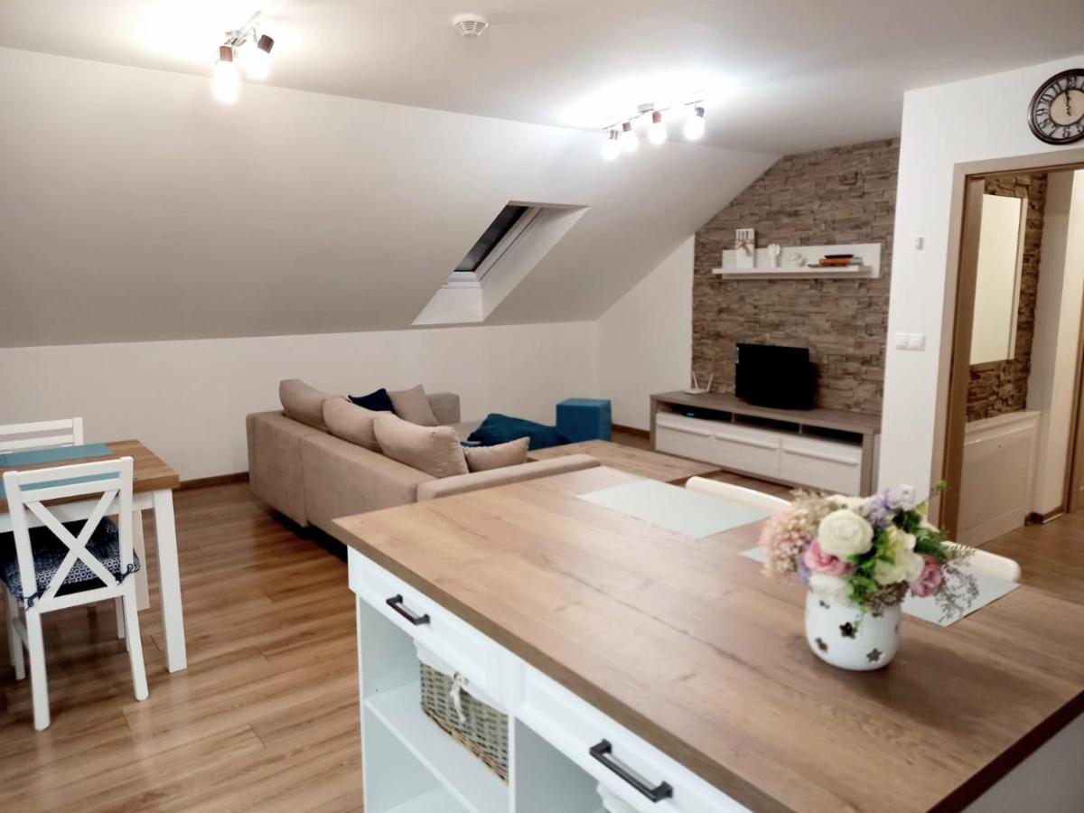 Apartman Pod Sivym Vrchom 斯祖贝莱克 外观 照片